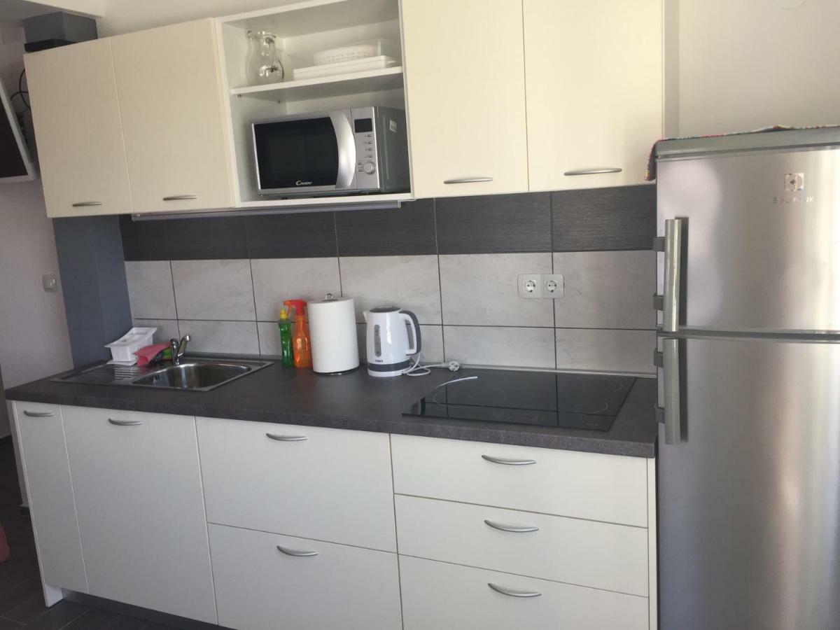 Apartmani Verica Karlobag Kültér fotó